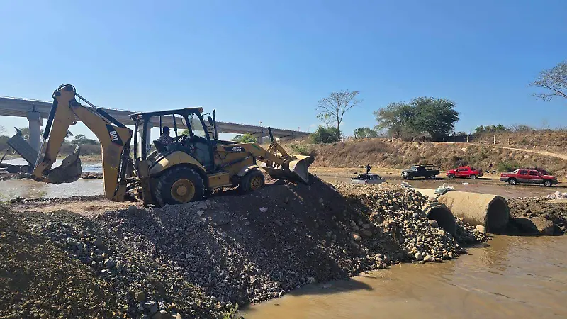 Puente La Desembocada (9).jpeg